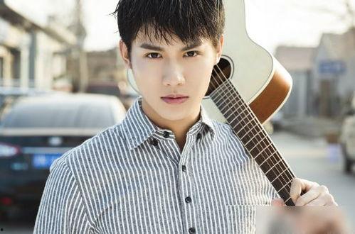 龚俊爆料请吃火锅视频,火锅聚会欢乐多！